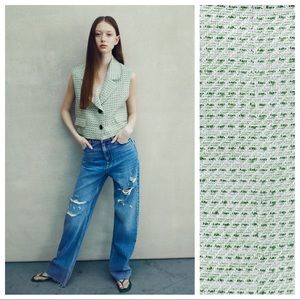 NWT. Zara Green/White Short Structured Vest with Collar. Size M.